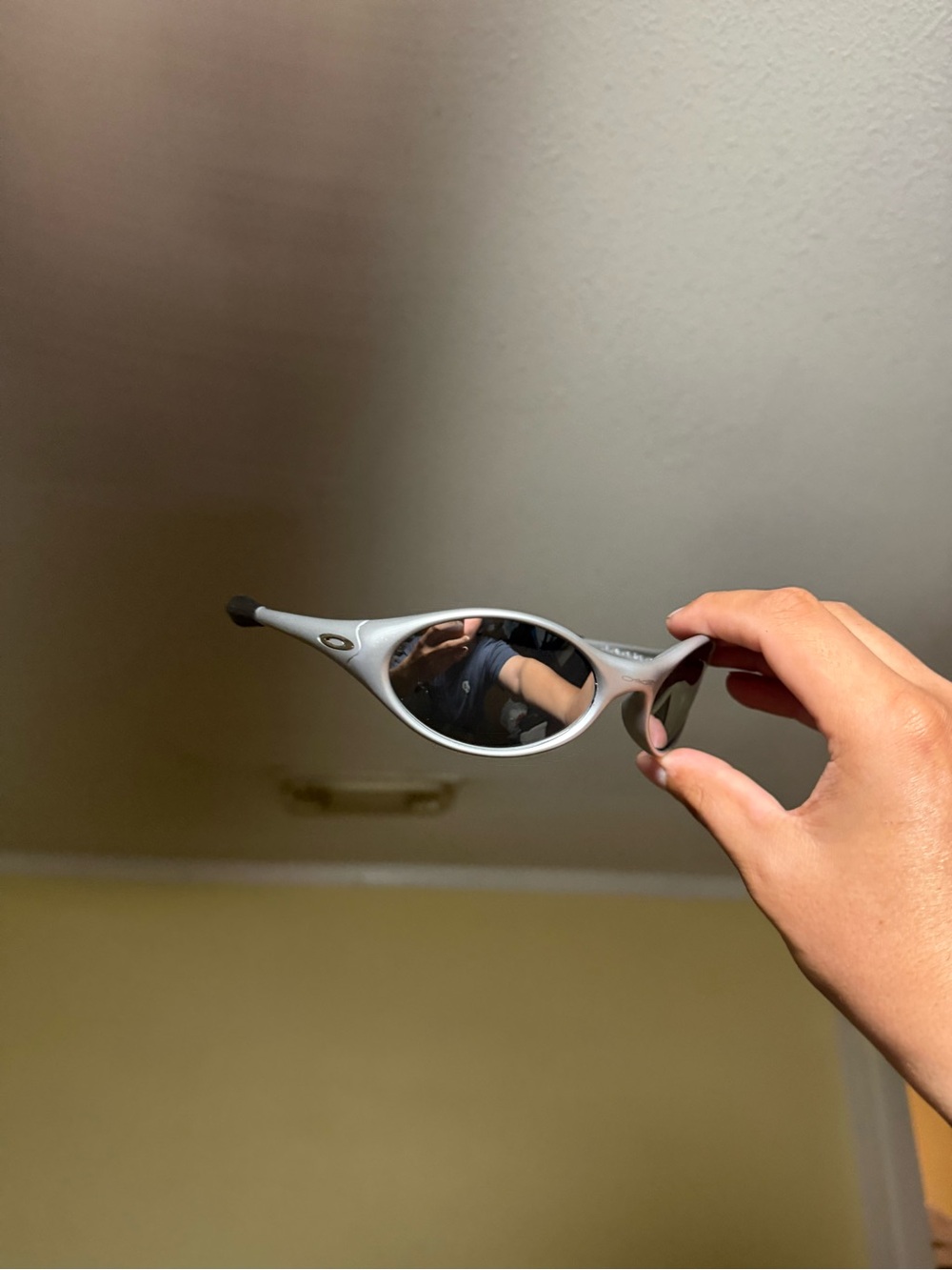 Classic Wrap Sunglasses in Silver — Women’s Sport Style Oakley